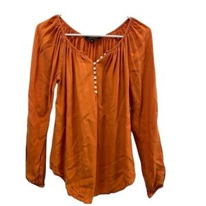 Karen Kane pumpkin spice blouse. Perfect for the upcoming season. Size XS